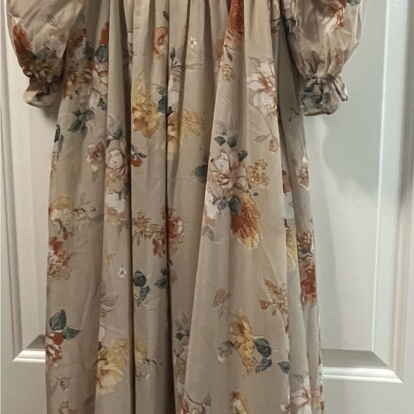 STORIA Floral Babydoll Maxi Dress - Picture 8 of 8
